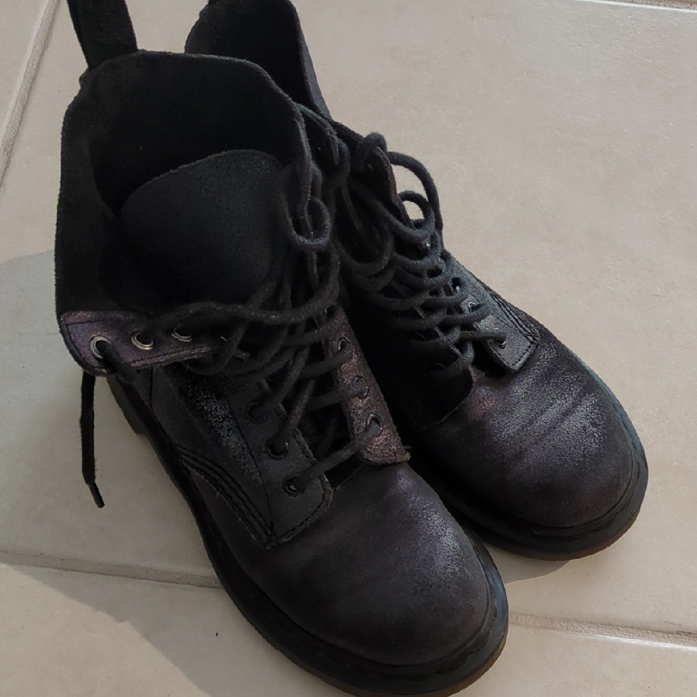 Dr. Martins Pascal Black Lace-Up Boots Subtle Glitter Black Sz 37/ uS 6